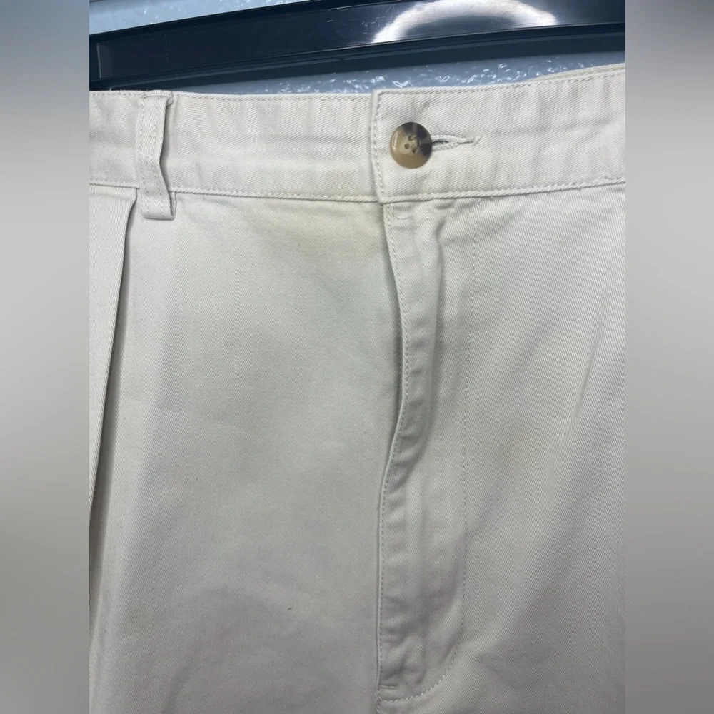 Poll by Ralph Lauren men’s shorts. - Picture 3 of 12